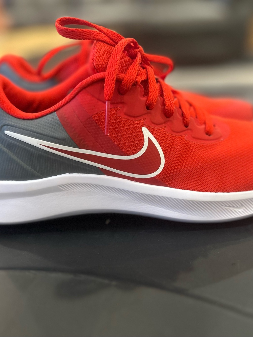 Nike Starrunner 3 Men's Red and Gray Lightweight Running Sneakers